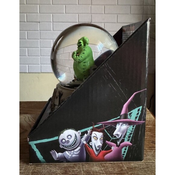 Nightmare Before Christmas Oogie Boogie Light Up Musical Water Globe - Picture 4 of 7